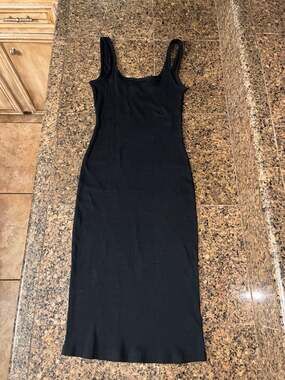 Ambiance Black Ribbed Bodycon Midi Dress Size S